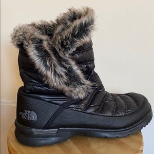North Face Womens Thermoball Microbaffle Bootie II